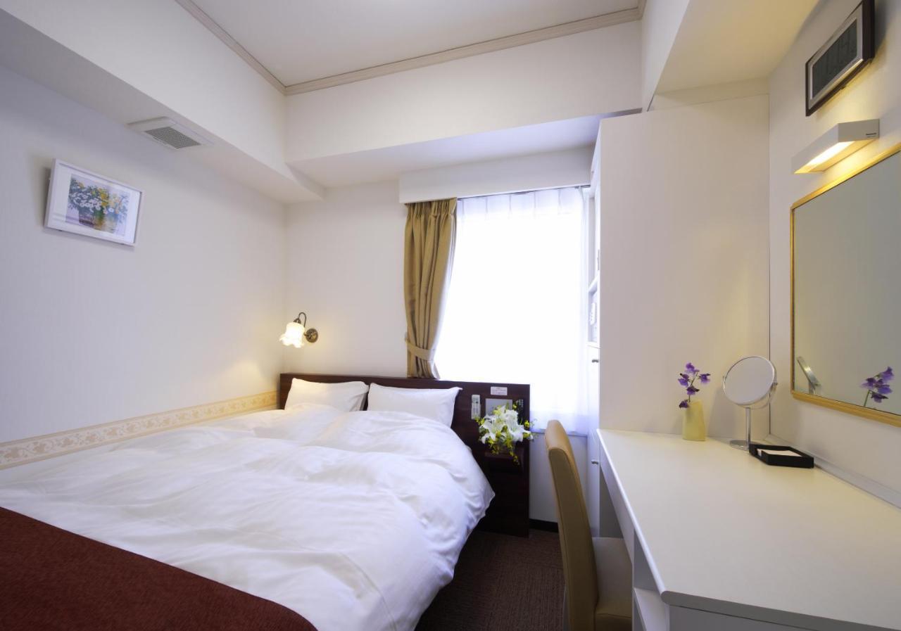 Hotel Shimbashi Sambankan Токіо Екстер'єр фото