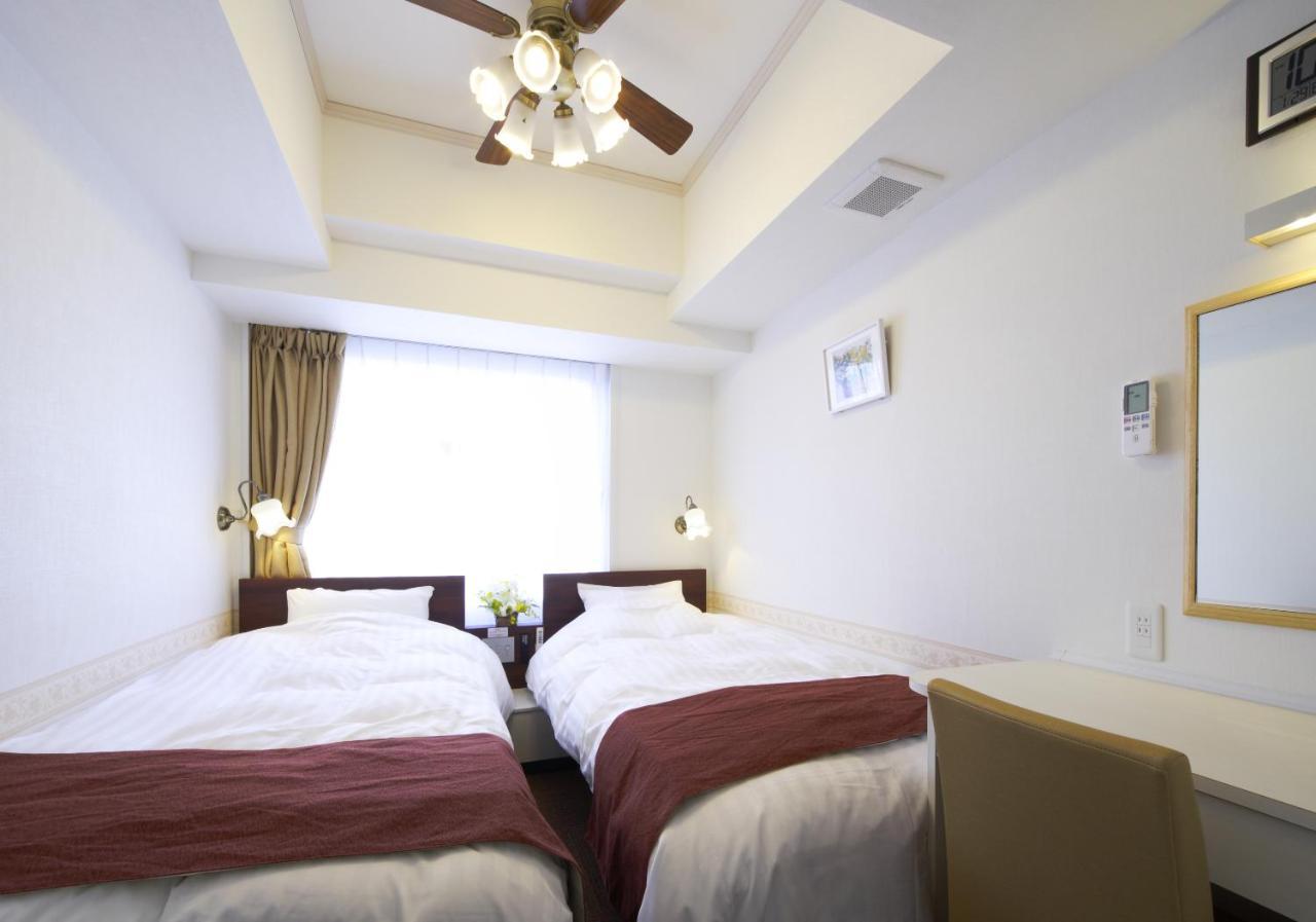 Hotel Shimbashi Sambankan Токіо Екстер'єр фото